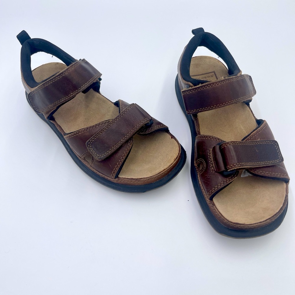 Dockers Mens Sandals size 9.  Bran new